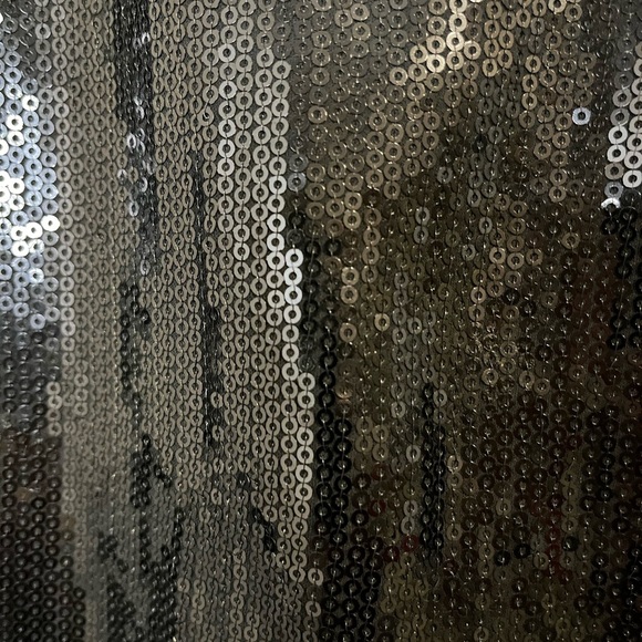 Laundry by Shelli Segal black sequined sleeveless blouse size 10 - Picture 4 of 7